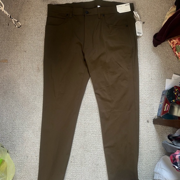 Men's Pants - Picture 1 of 4